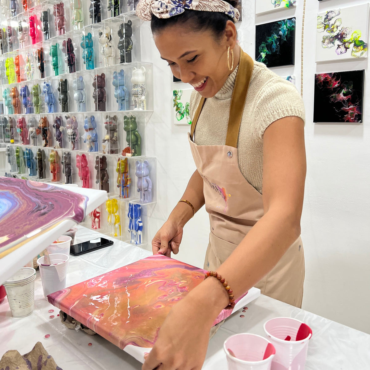 Fluid Pouring Workshop – The Fluid Box
